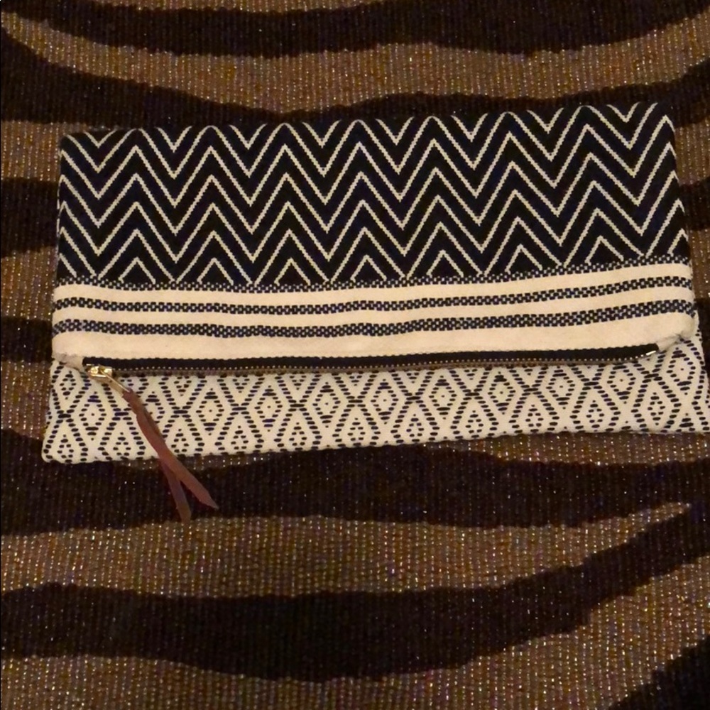 Fold over clutch